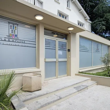 Gab House 布龙