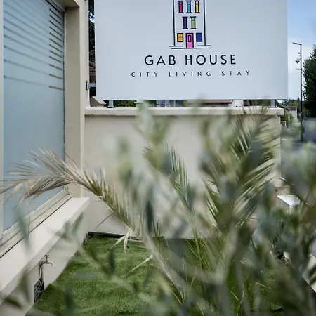 宾馆 Gab House